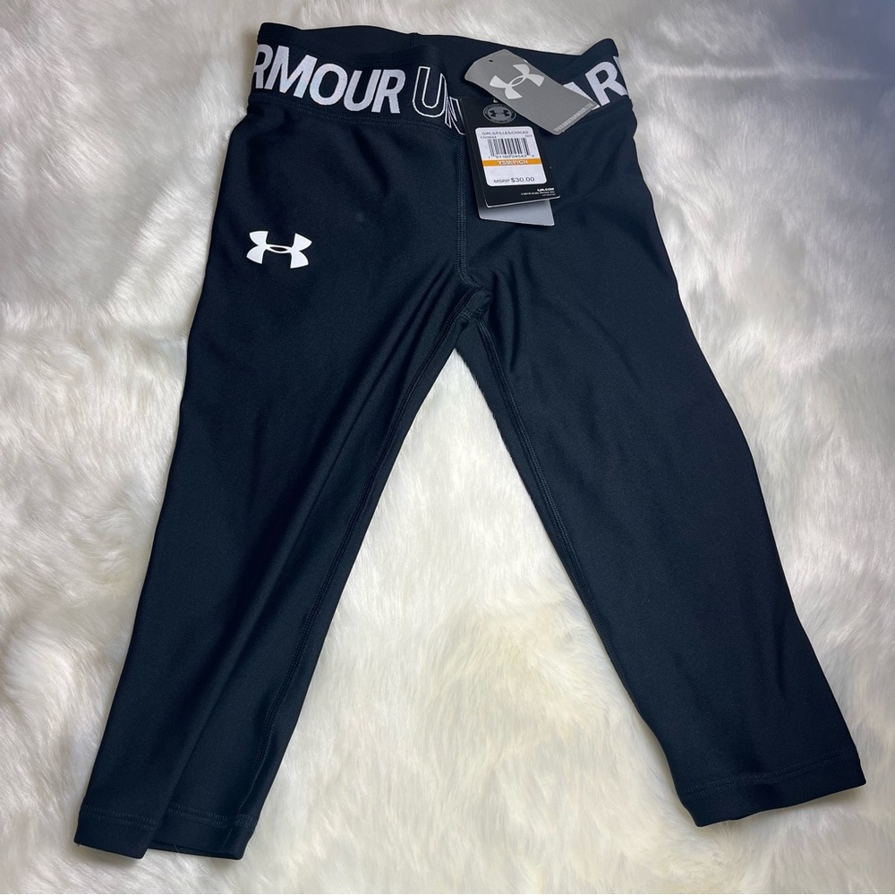 Under Armour Girls Black Athleisure Leggings Size Small NWT